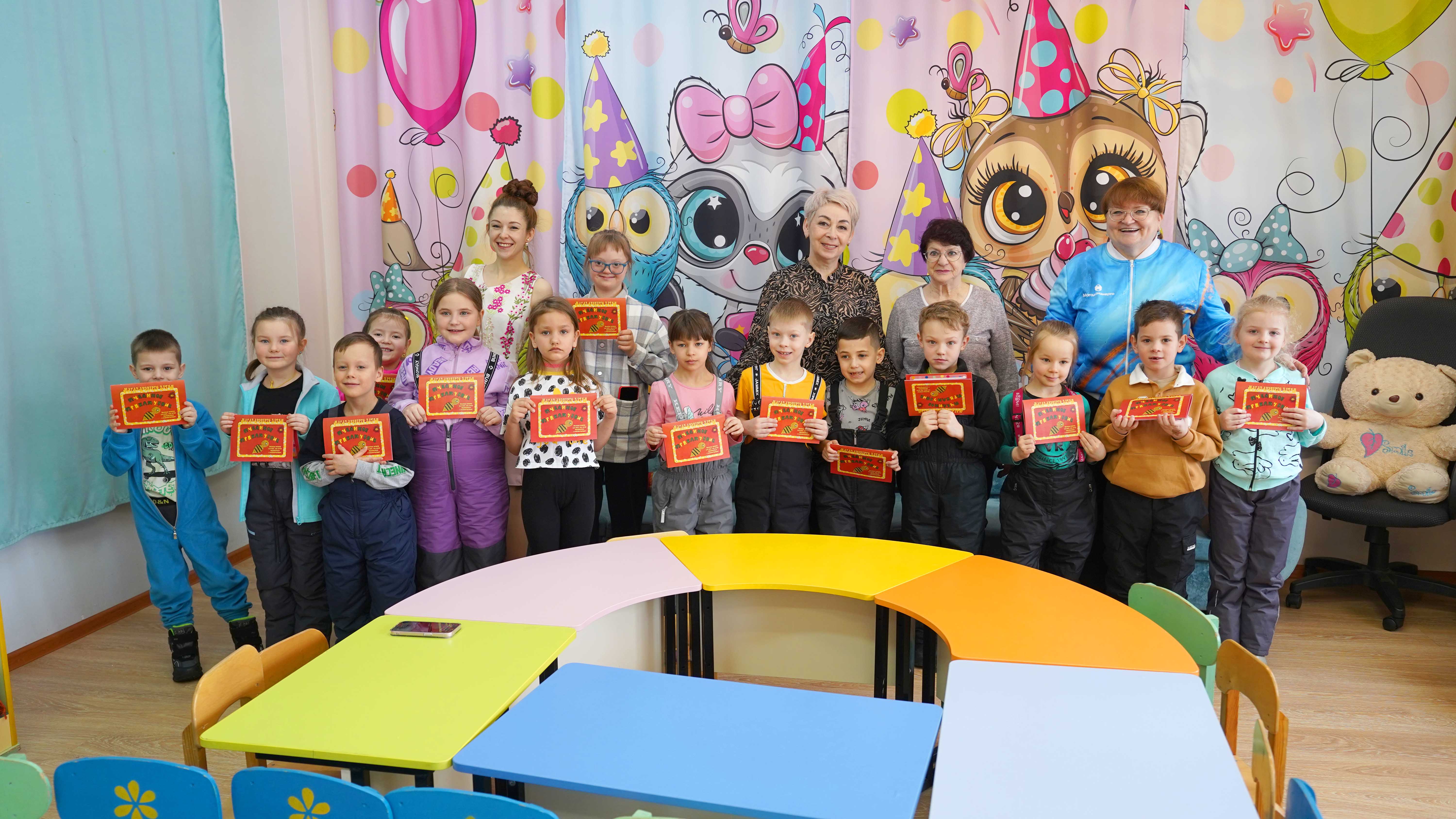 Вода – герой урока, который энергетики провели в детской библиотеке